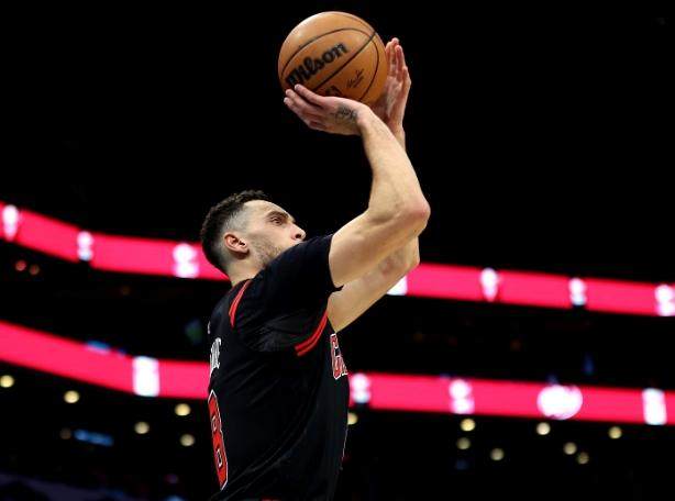 PP电子游戏官网-交易价值大幅度跳水 “高薪低能”的拉文已成负资产