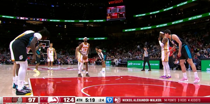 PP模拟器官网-分差28分！比赛还剩5分钟 杨瀚森披挂上阵