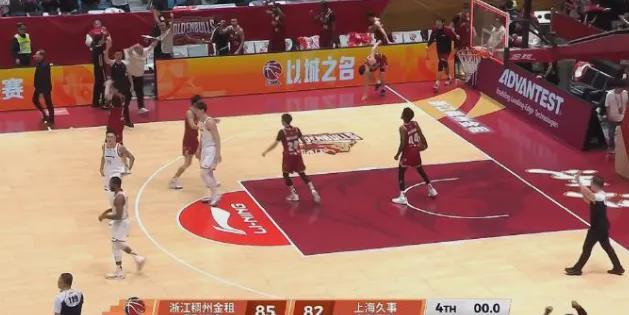 PP电子模拟器试玩在线-9+3！首秀干翻上海队！中国男篮第一大心脏后卫